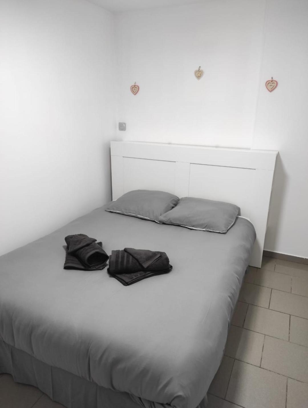 Cosy Plain-Pied Appartement Sin-le-Noble Buitenkant foto