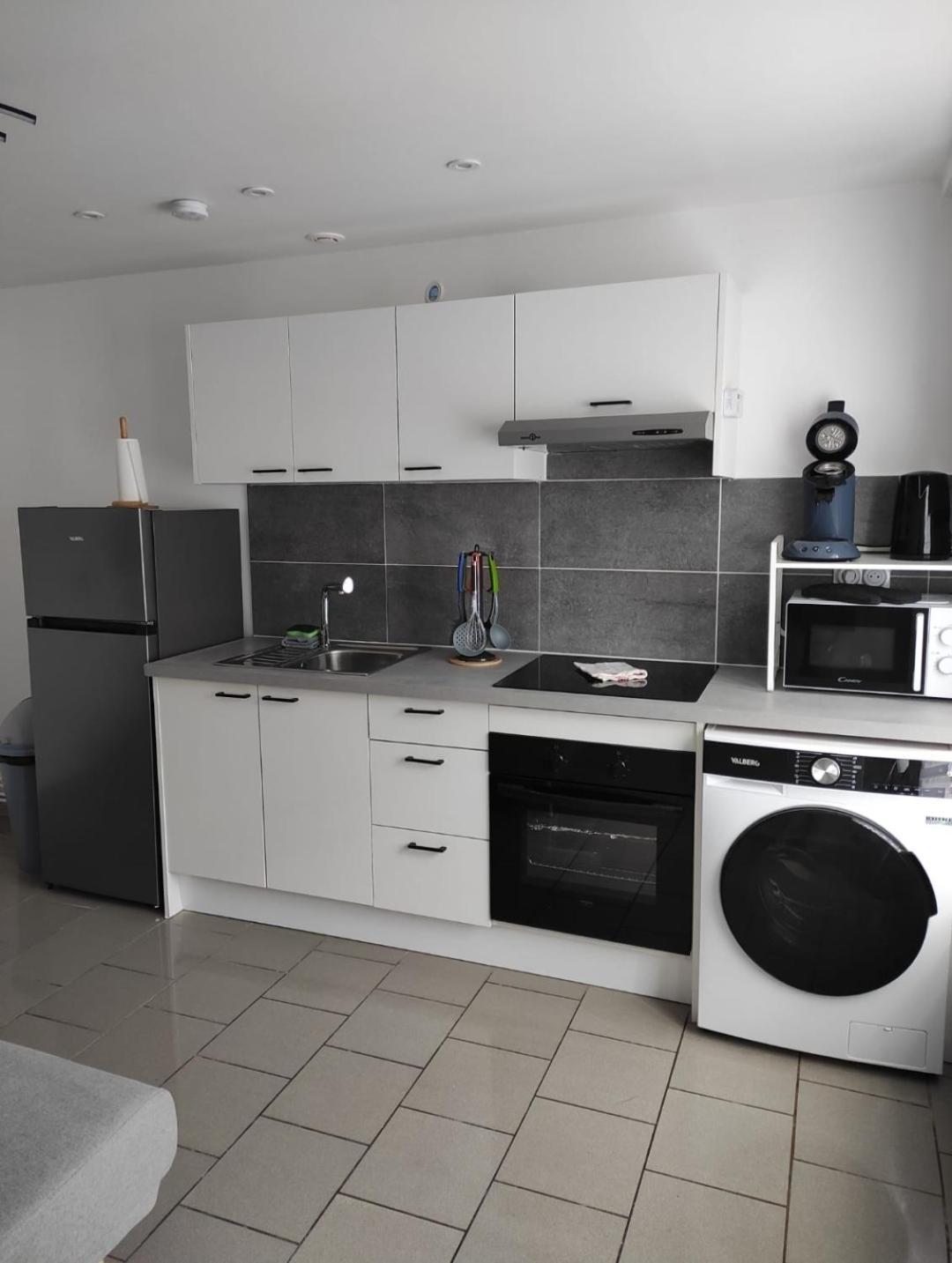 Cosy Plain-Pied Appartement Sin-le-Noble Buitenkant foto